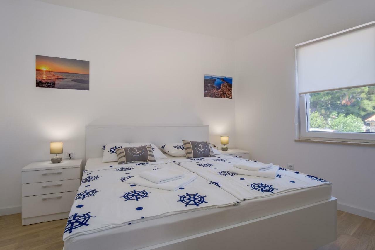 Apartman Filip Mali Lošinj Eksteriør billede